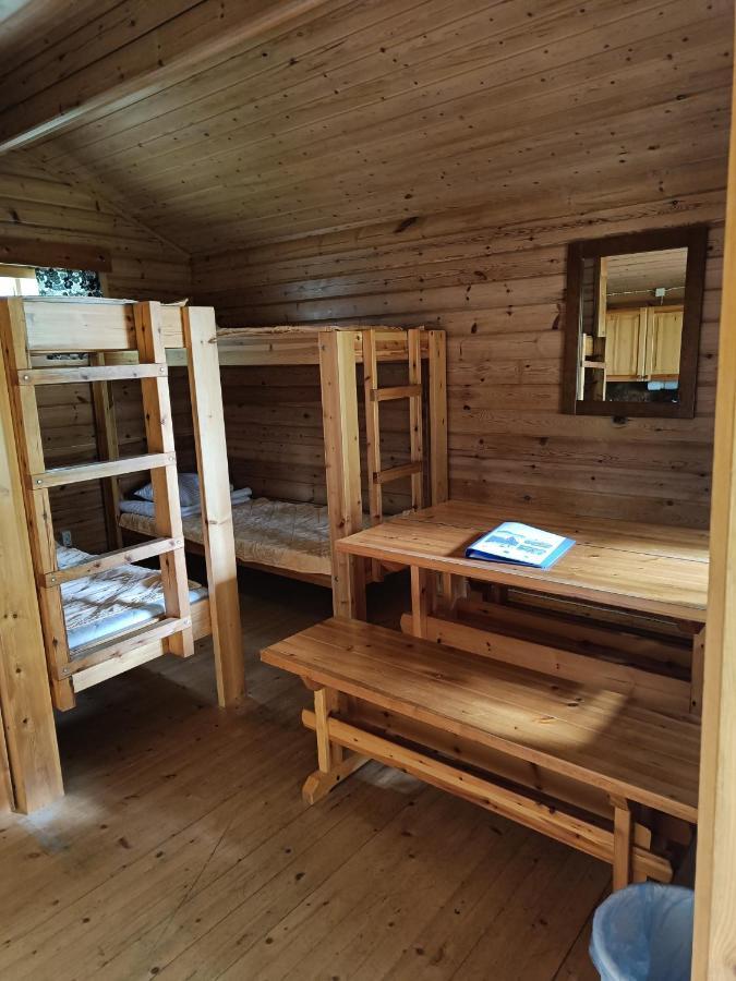 Hotel Hyvaerilae Youth- And Centre